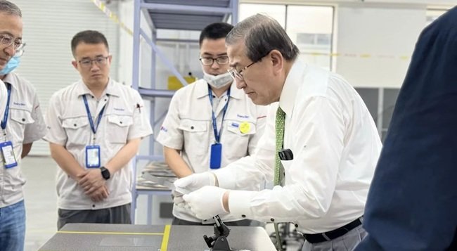 (l)A댧(do)wͻƼg(sh)ډ110Wߌ(do)ᵪƬԇɹ