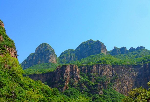 092737_272971_jswz.png 灰巖山.png