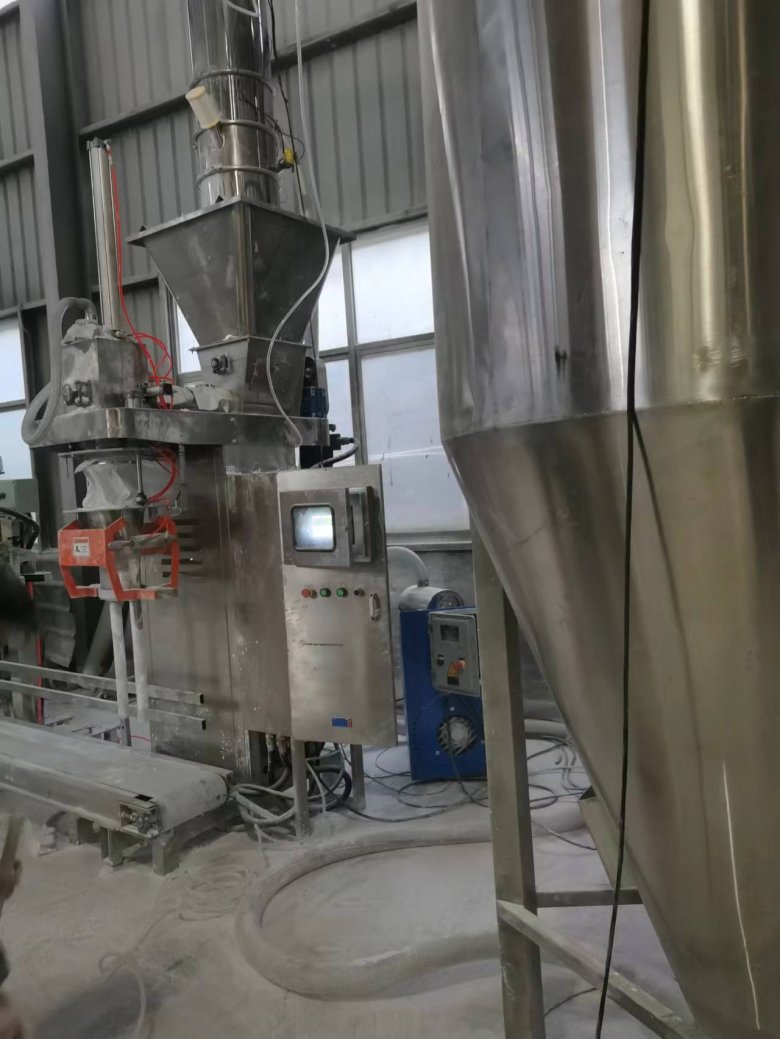 110458_070673_gsdt.jpg 16392cb4b191890a86bcf4f80b39137.jpg