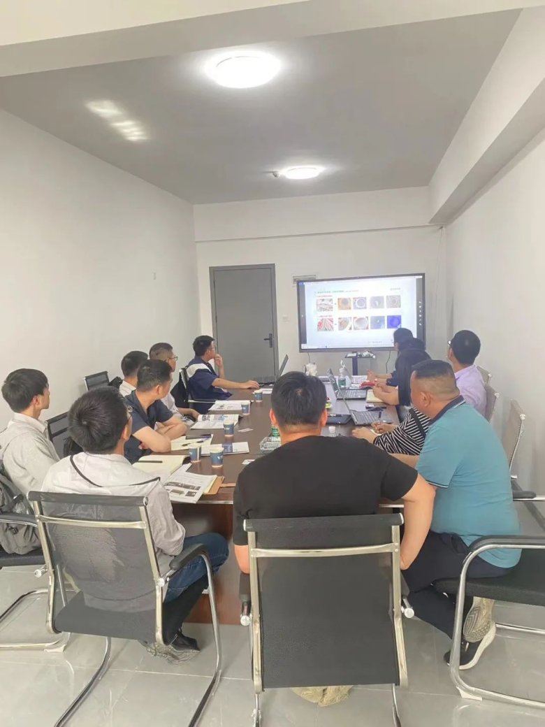 114140_177272_gsdt.jpg 2-4.jpg