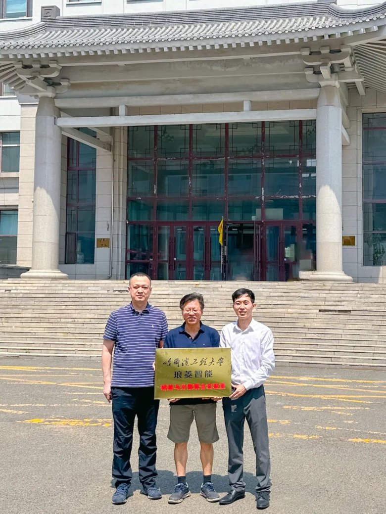 102810_942465_gsdt.jpg 3-1.jpg