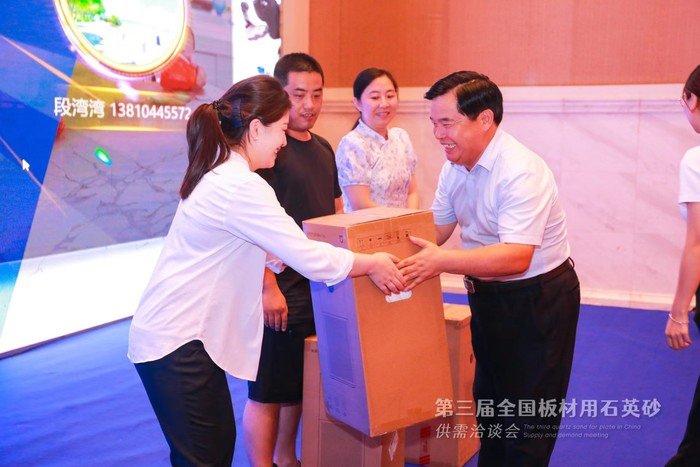 083643_484533_gsdt.jpg 083643_484533_gsdt.jpg