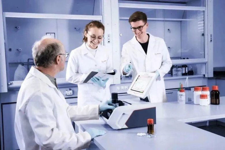 110705_789992_gsdt.jpg 110705_789992_gsdt.jpg