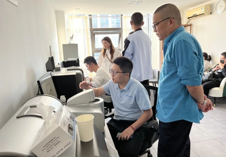 095608_083034_gsdt.jpg 095608_083034_gsdt.jpg