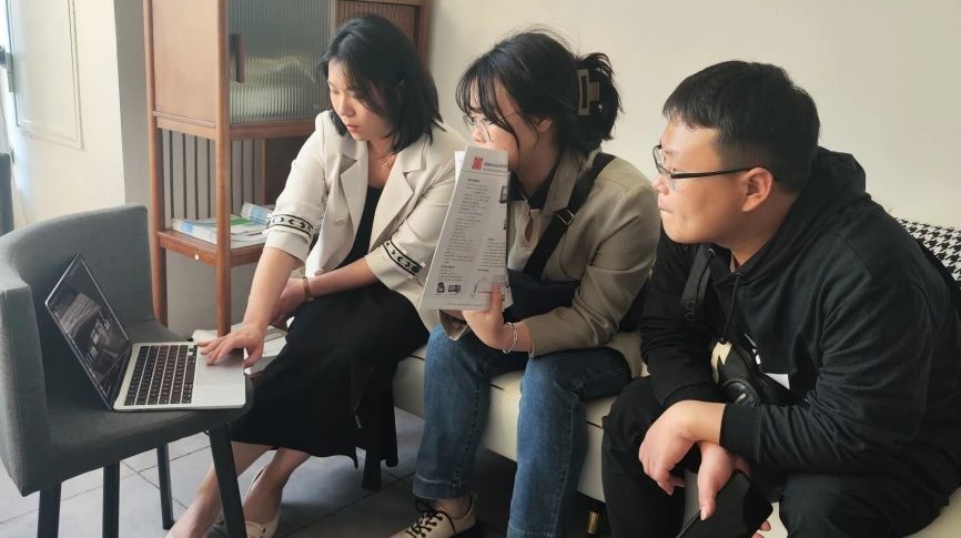 095608_083107_gsdt.jpg 095608_083107_gsdt.jpg