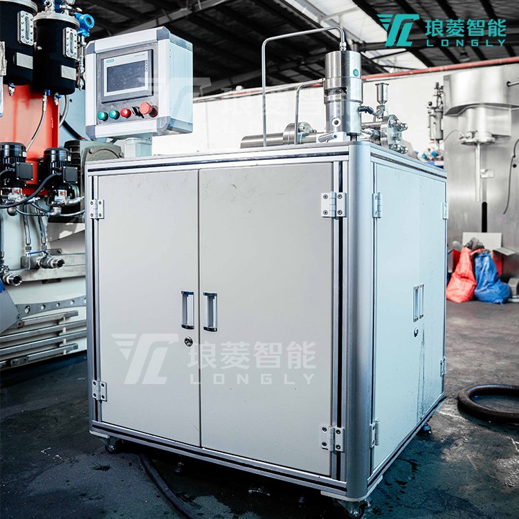 高壓均質機.jpg 高壓均質機.jpg