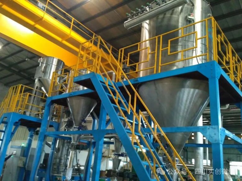 093717_264349_gsdt.jpg 093717_264349_gsdt.jpg