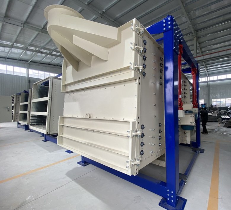 174541_305609_jswz.jpg VVIL8013.jpg