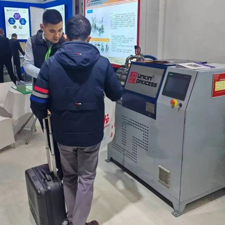 085006_390901_gsdt.jpg 085006_390901_gsdt.jpg