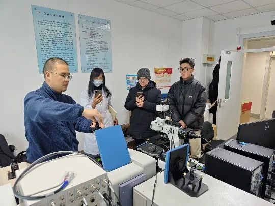 085513_363887_gsdt.jpg 085513_363887_gsdt.jpg