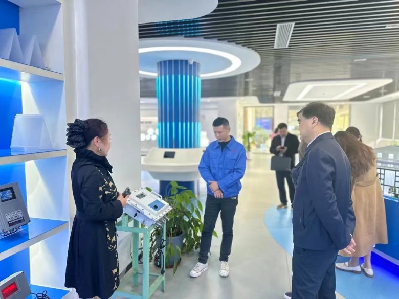 141153_335509_gsdt.jpg 141153_335509_gsdt.jpg