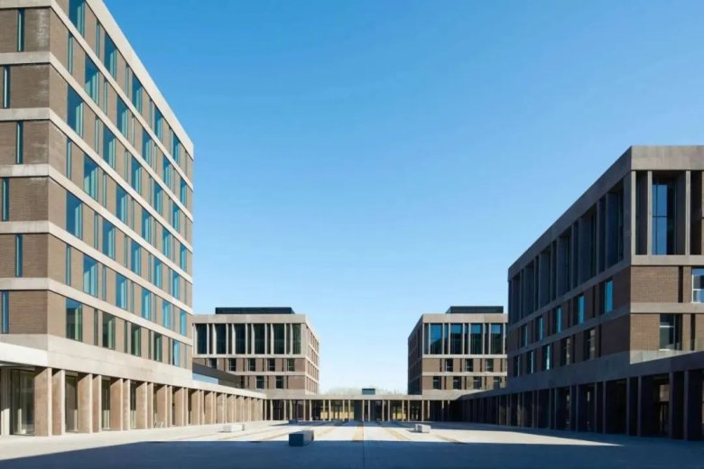 082815_006609_gsdt.jpg 082815_006609_gsdt.jpg