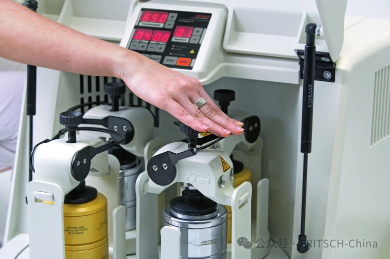 111958_270093_jswz.jpg 111958_270093_jswz.jpg