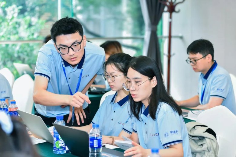 115520_358651_gsdt.jpg 115520_358651_gsdt.jpg