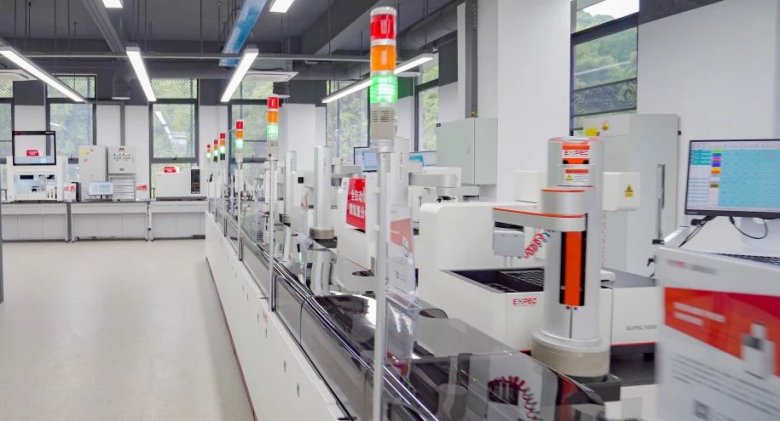 164116_472812_gsdt.jpg 164116_472812_gsdt.jpg