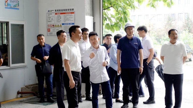 111504_747397_gsdt.jpg 111504_747397_gsdt.jpg