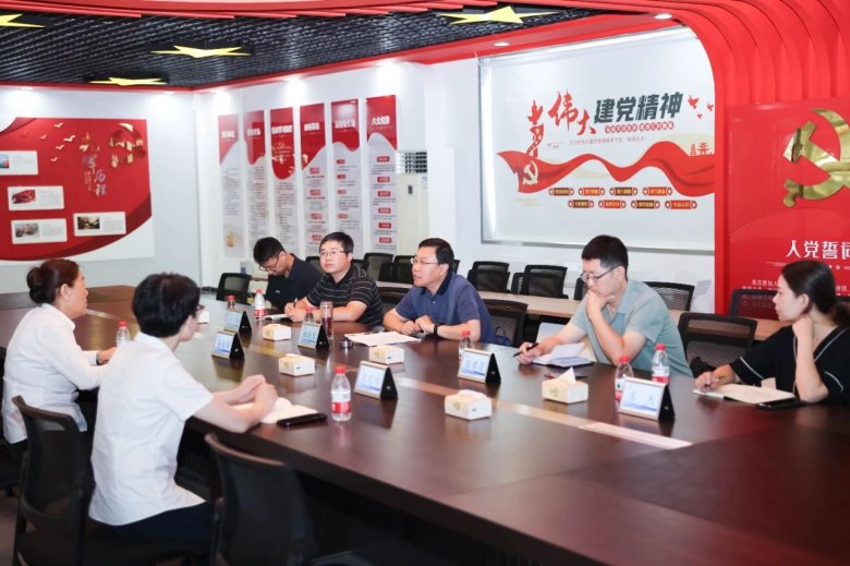 184038_298576_gsdt.jpg 184038_298576_gsdt.jpg