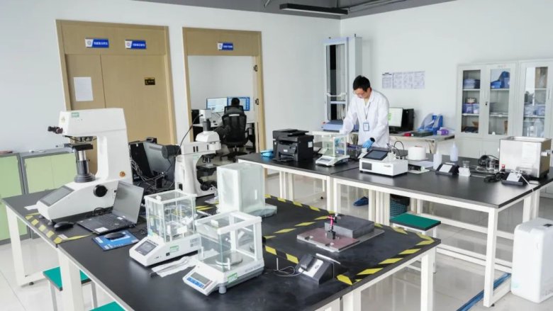 093743_955424_gsdt.jpg 093743_955424_gsdt.jpg