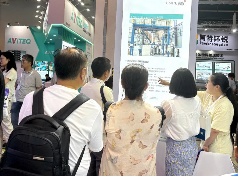 084128_521825_gsdt.jpg 084128_521825_gsdt.jpg