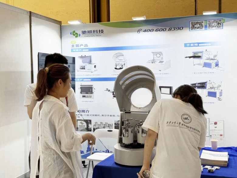 102214_997087_gsdt.jpg 102214_997087_gsdt.jpg