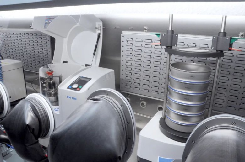 083209_937866_gsdt.jpg 083209_937866_gsdt.jpg