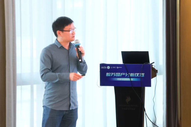 081740_423987_gsdt.jpg 081740_423987_gsdt.jpg