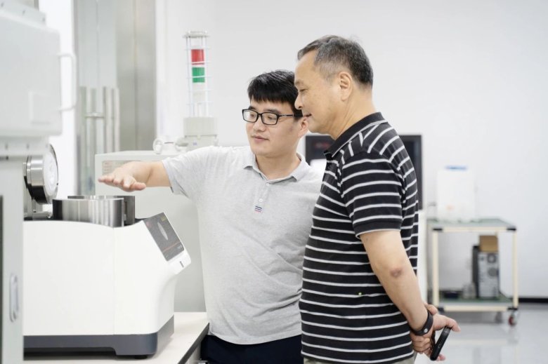 135104_670067_gsdt.jpg 135104_670067_gsdt.jpg