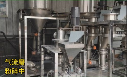 152739_551838_gsdt.jpg 152735_695337_gsdt.jpg