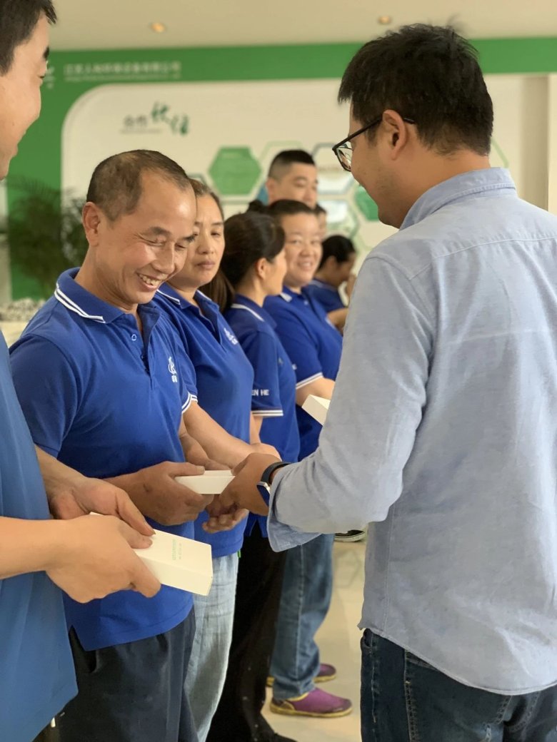 113327_836099_gsdt.jpg 113327_836099_gsdt.jpg