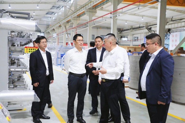 084844_395116_gsdt.jpg 084844_395116_gsdt.jpg