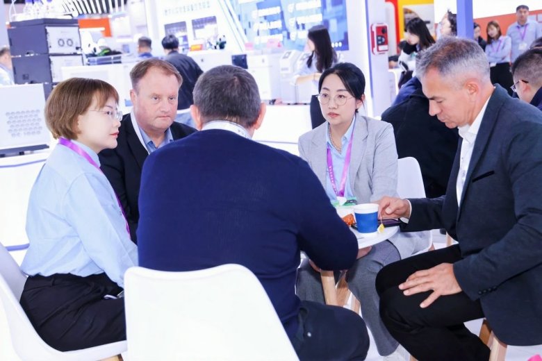 085516_490094_gsdt.jpg 085516_490094_gsdt.jpg