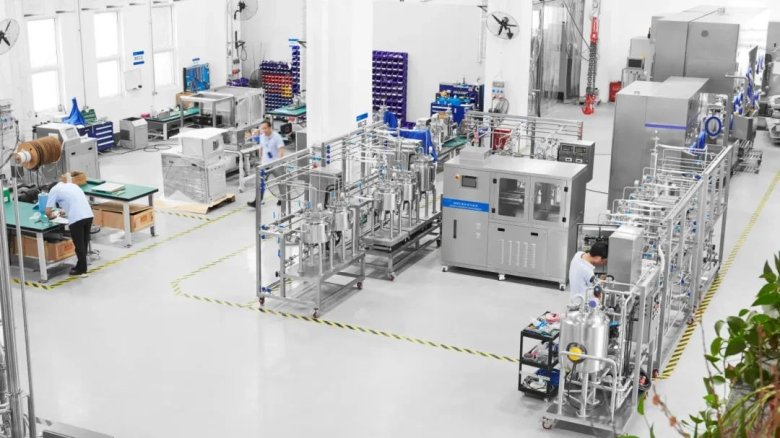 090757_720542_gsdt.jpg 090757_720542_gsdt.jpg