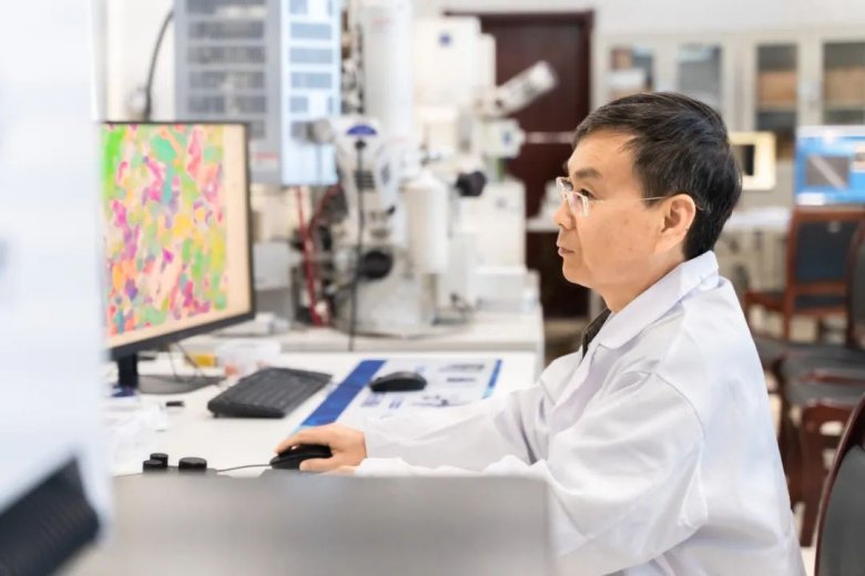 082327_982473_gsdt.jpg 082327_982473_gsdt.jpg