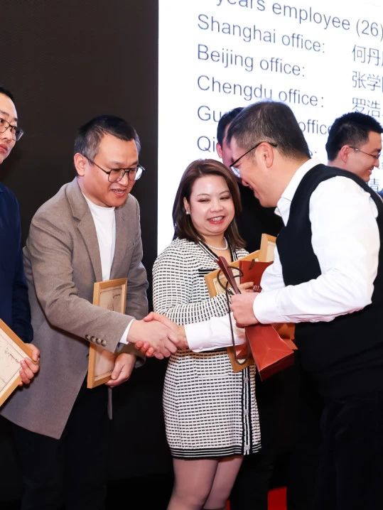 114552_293008_gsdt.jpg 114552_293008_gsdt.jpg