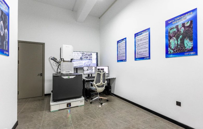 081026_055299_gsdt.jpg 081026_055299_gsdt.jpg