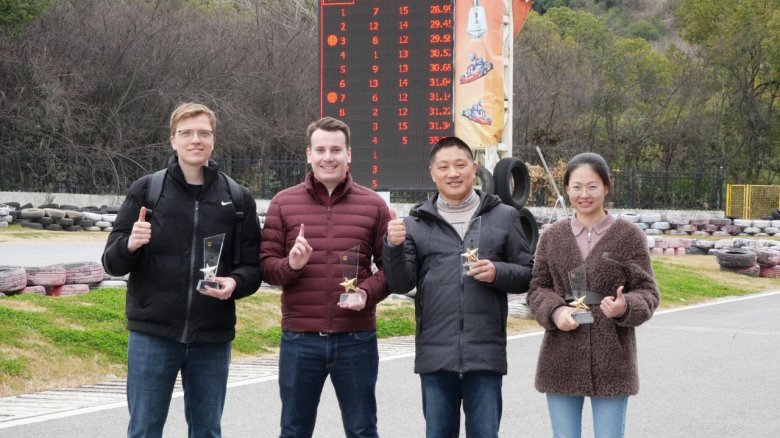 090950_807939_gsdt.jpg 090950_807939_gsdt.jpg