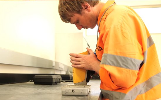 094321_667710_jswz.jpg 固廢危廢光譜分析儀3.jpg