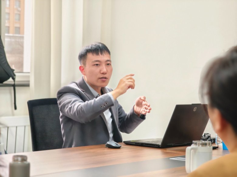 082728_561433_gsdt.jpg 082728_561433_gsdt.jpg