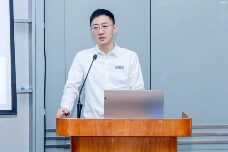 084733_919301_gsdt.jpg 084733_919301_gsdt.jpg