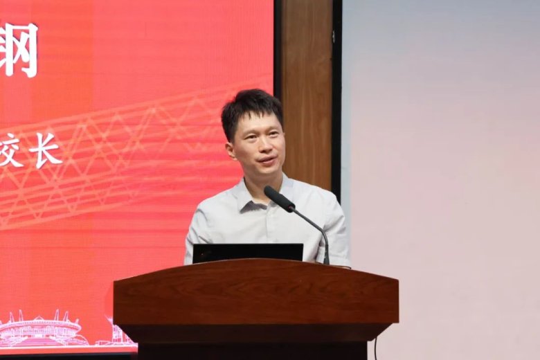 084914_302921_gsdt.jpg 084914_302921_gsdt.jpg