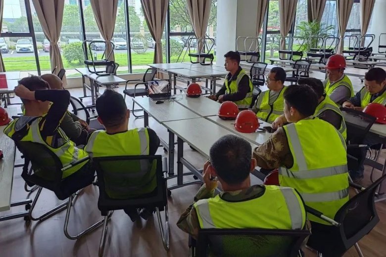 080657_506355_gsdt.jpg 080657_506355_gsdt.jpg