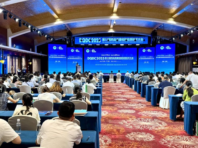 103004_166442_gsdt.jpg 103004_166442_gsdt.jpg