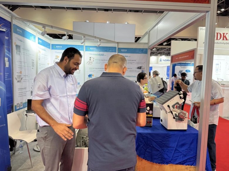 112852_723919_gsdt.jpg 112852_723919_gsdt.jpg