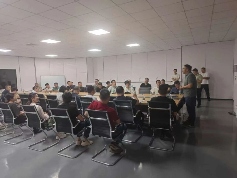 171456_949901_gsdt.jpg 171456_949901_gsdt.jpg