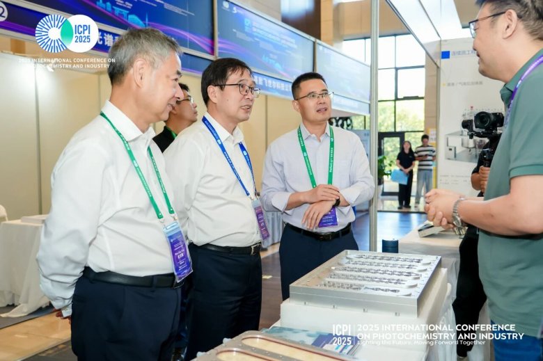 135443_694450_gsdt.jpg 135443_694450_gsdt.jpg